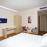 Hotel Green Vaqarr
