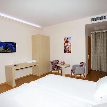Hotel Green 4*