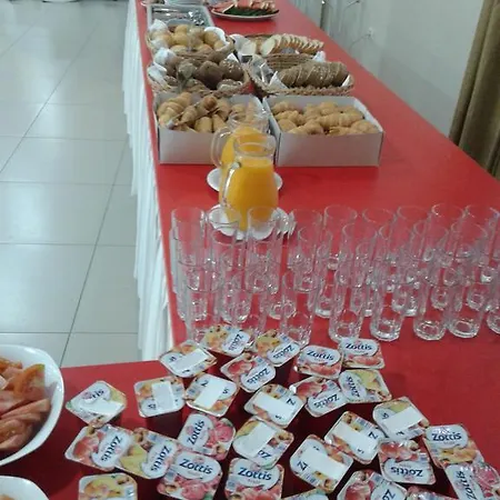 فندق Hotel Green 4*