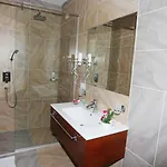 Hotel Green מלון Vasqarr