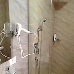 מלון Hotel Green